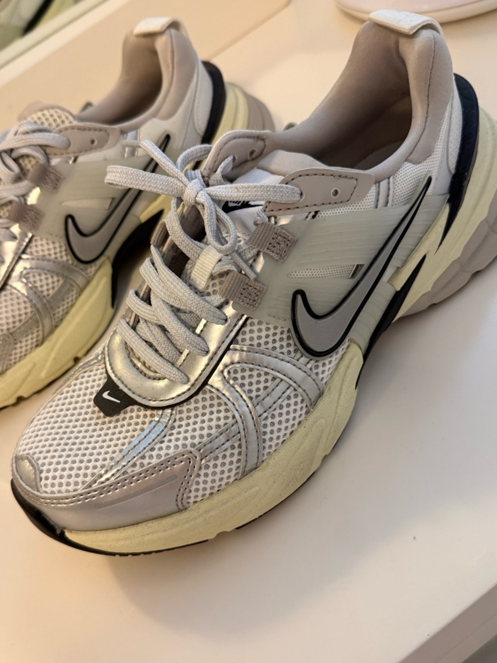 Nike V2K Casual Run Shoes